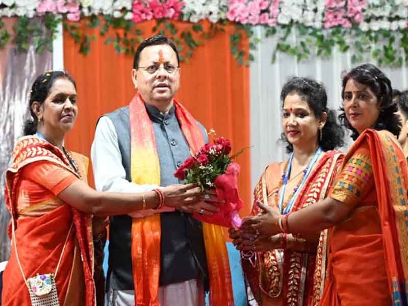 विकास के साथ अपनी धार्मिक एवं सांस्कृतिक विरासत को संरक्षित कर रहा उत्तराखण्डः सीएम धामी